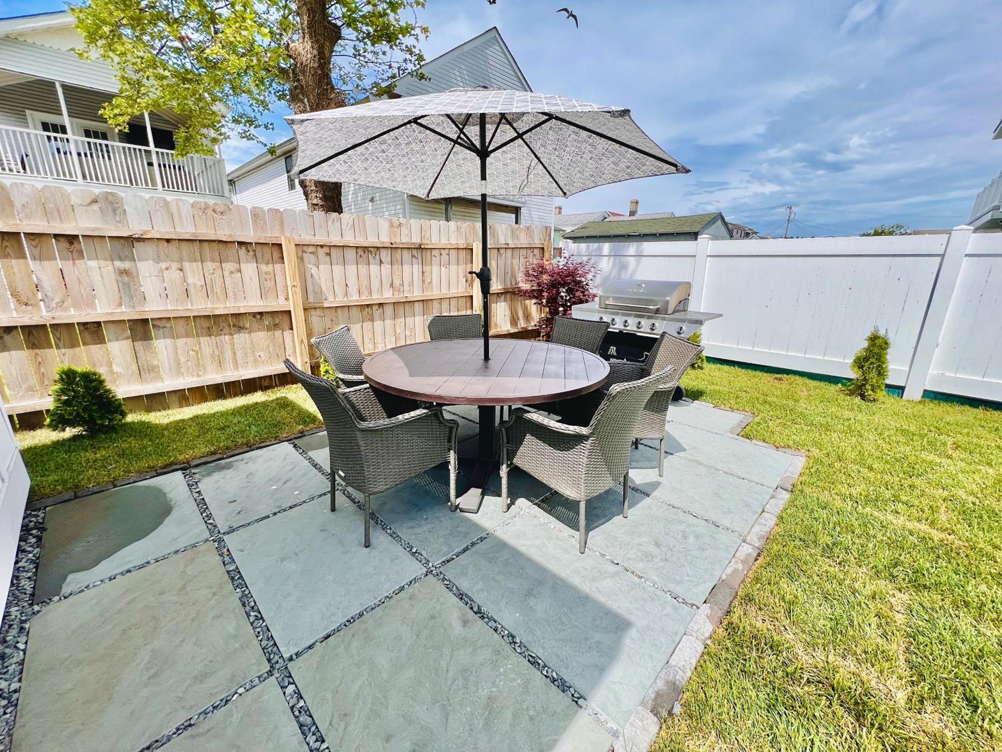 Unique Wildwood 3 Bedroom 1,5 Ba Entire House In The Heart Of Wildwood! Экстерьер фото